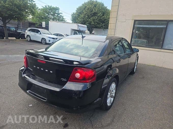 2013 Dodge Avenger R/T – miniatura 3