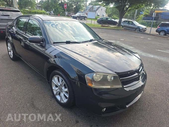 2013 Dodge Avenger R/T – miniatura 4