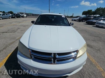 2013 Dodge Avenger SE - miniatura 2