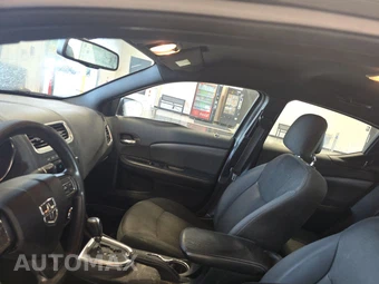 2013 Dodge Avenger SE V6 – miniatura 17