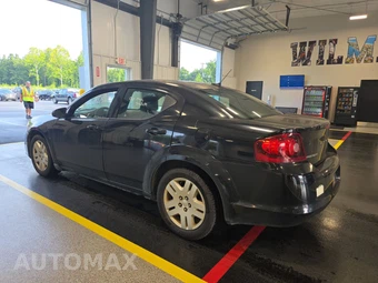 2013 Dodge Avenger SE V6 – miniatura 6