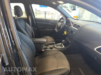 2013 Dodge Avenger SE V6 – miniatura 8