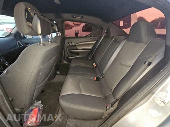 2013 Dodge Avenger SE V6 – miniatura 13