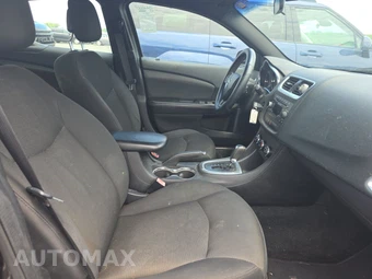 2013 Dodge Avenger SE V6 – miniatura 8