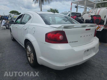 2013 Dodge Avenger SXT - miniatura 2