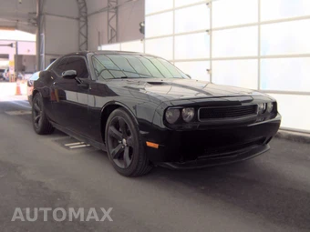 2013 Dodge Challenger R/T - miniatura 3
