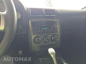 2013 Dodge Challenger R/T – miniatura 10