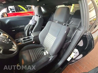 2013 Dodge Challenger R/T – miniatura 6