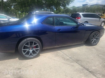 2013 Dodge Challenger R/T – miniatura 21