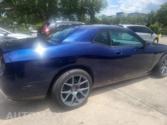 2013 Dodge Challenger R/T – miniatura 23