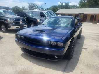 2013 Dodge Challenger R/T – miniatura 3