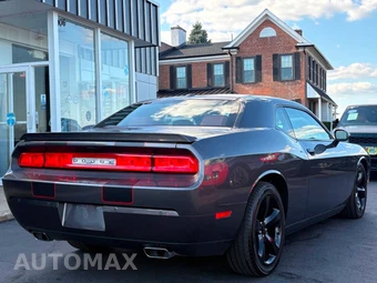 2013 Dodge Challenger R/T Plus - miniatura 11