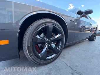 2013 Dodge Challenger R/T Plus - miniatura 46