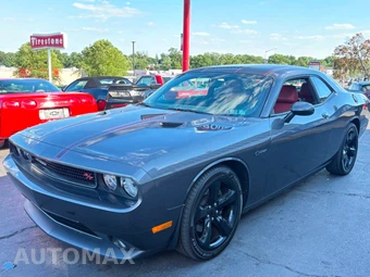 2013 Dodge Challenger R/T Plus - miniatura 5
