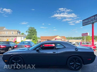 2013 Dodge Challenger R/T Plus - miniatura 6