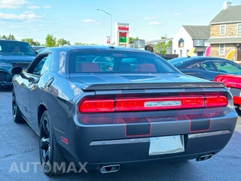 2013 Dodge Challenger R/T Plus - miniatura 7
