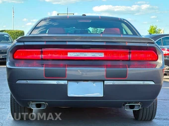 2013 Dodge Challenger R/T Plus - miniatura 9