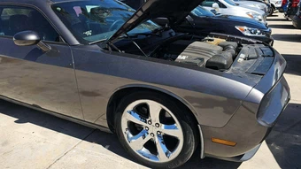 2013 Dodge Challenger R/T Plus – miniatura 23