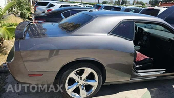 2013 Dodge Challenger R/T Plus – miniatura 25