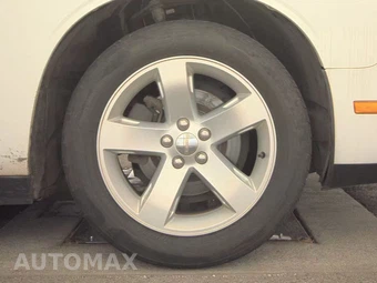 2013 Dodge Challenger SXT - miniatura 10