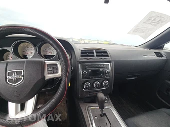 2013 Dodge Challenger SXT - miniatura 17