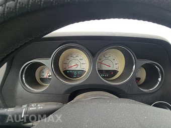 2013 Dodge Challenger SXT - miniatura 18