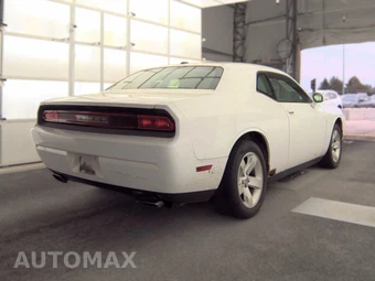 2013 Dodge Challenger SXT - miniatura 5