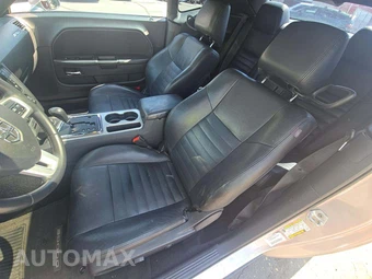 2013 Dodge Challenger SXT Plus – miniatura 6