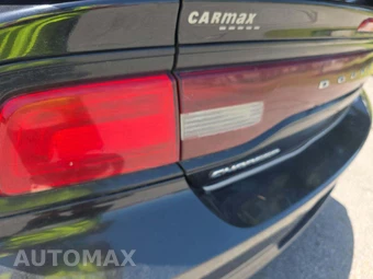 2013 Dodge Charger R/T Max – miniatura 28