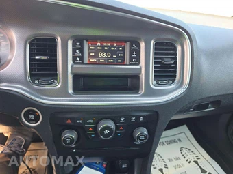 2013 Dodge Charger SE – miniatura 10