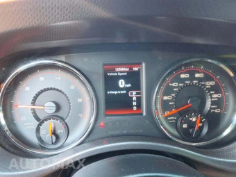 2013 Dodge Charger SE – miniatura 9