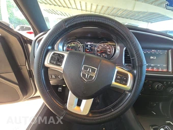 2013 Dodge Charger SXT Plus – miniatura 10