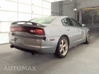 2013 Dodge Charger SXT Plus – miniatura 4
