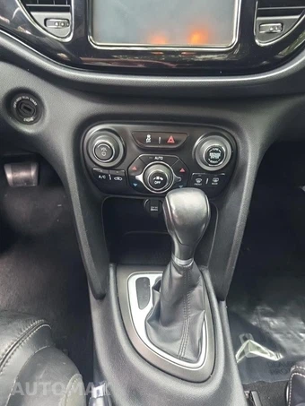 2013 Dodge Dart Limited – miniatura 27