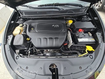 2013 Dodge Dart SE - miniatura 15
