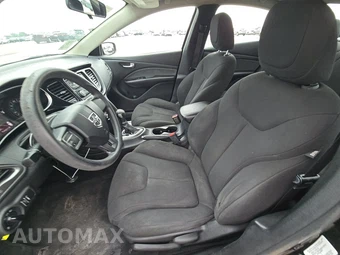 2013 Dodge Dart SE - miniatura 7