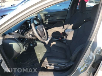2013 Dodge Dart SE – miniatura 7