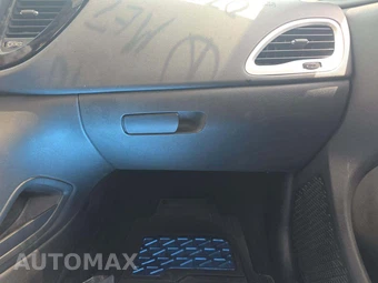 2013 Dodge Dart SXT – miniatura 16
