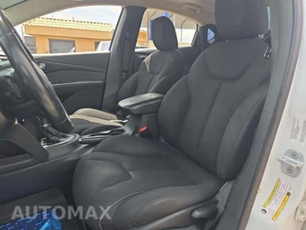 2013 Dodge Dart SXT – miniatura 3