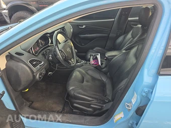 2013 Dodge Dart SXT - miniatura 7