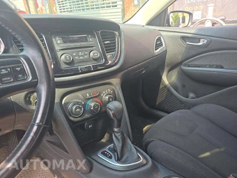 2013 Dodge Dart SXT – miniatura 10