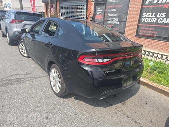 2013 Dodge Dart SXT – miniatura 2