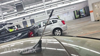 2013 Dodge Dart SXT – miniatura 8