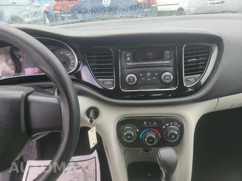 2013 Dodge Dart SXT – miniatura 11