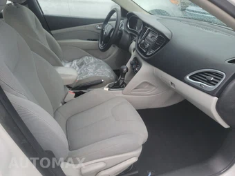 2013 Dodge Dart SXT – miniatura 8