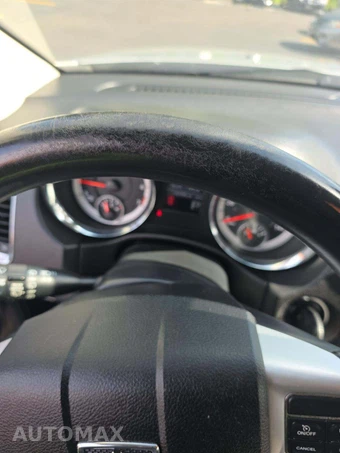 2013 Dodge Durango SXT – miniatura 22