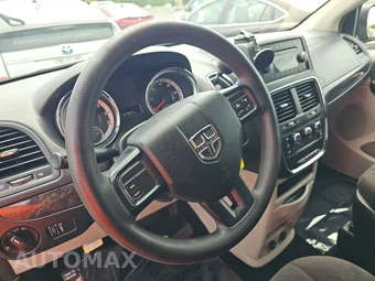 2013 Dodge Grand Caravan AVP 121.2" WB - miniatura 10