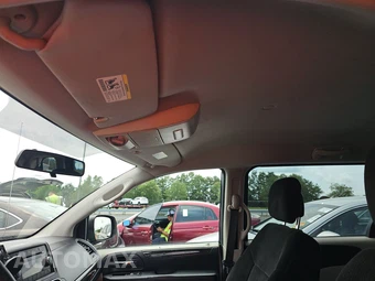 2013 Dodge Grand Caravan AVP 121.2" WB - miniatura 19