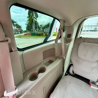 2013 Dodge Grand Caravan SE 121.2" WB - miniatura 25