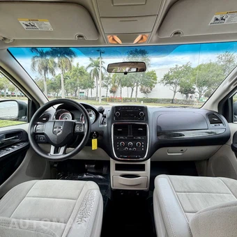 2013 Dodge Grand Caravan SE 121.2" WB - miniatura 46